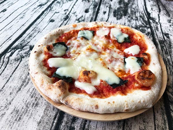 美味しい冷凍ピザのおすすめマルゲリータ・ヴォーノ