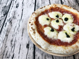 【口コミレビュー】森山ナポリの人気冷凍ピザ「ダブルチーズマルゲリータ」を取り寄せ！