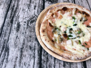 【レビュー】フォンターナのオススメ冷凍ピザ「明太子シーフードピッツァ」魚介好きにはたまらない