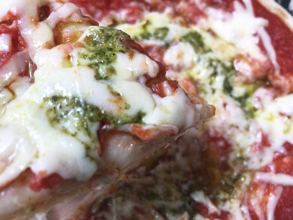 イオンの冷凍ピザ「トップバリュー マルゲリータピザ」