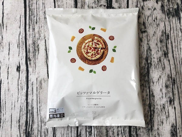 ローソンの冷凍ピザ「ピッツァマルゲリータ」のパッケージ