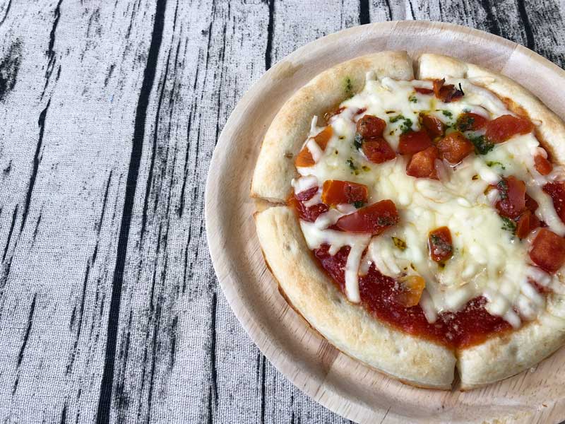 【口コミレビュー】ローソンの冷凍ピザ「ピッツァ・マルゲリータ」ステッペンチーズに期待