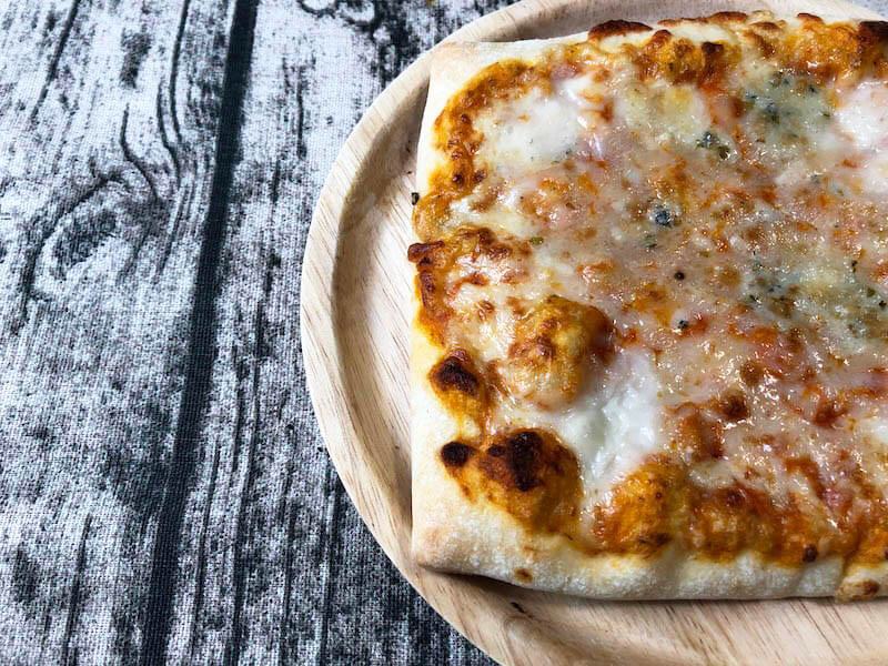 【クセ強し】picard（ピカール）の冷凍ピザ「レンジで！4種類のチーズピッツァ」超マニアックチーズ！