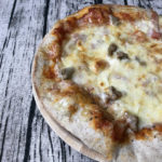 【口コミレビュー】ピザハウスロッソの「イタリアンソーセージとベーコン」シンプルな肉とチーズの旨味
