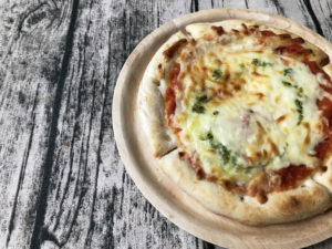 【糖質コントロール】からだシフト冷凍ピザ「ピッツァマルゲリータ」を口コミレビュー！ダイエットのお供に