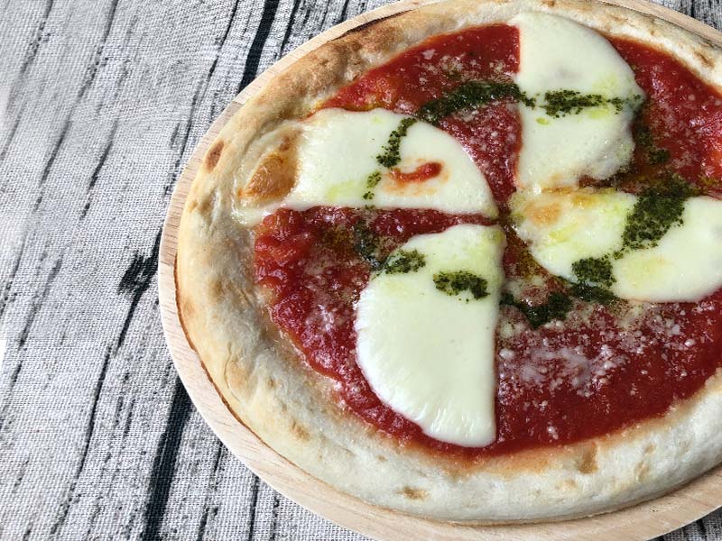 本当に旨いピッツァが食べたい。】トロナジャパンの冷凍ピザ「マルゲリータ」を口コミレビュー！ | 美味しい冷凍ピザ ～ おすすめの冷凍ピザ通販レビュー