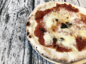 【口コミレビュー】薪窯ナポリピザ フォンターナの冷凍ピザ「ロマーナ」を取り寄せ！アンチョビがアクセント！