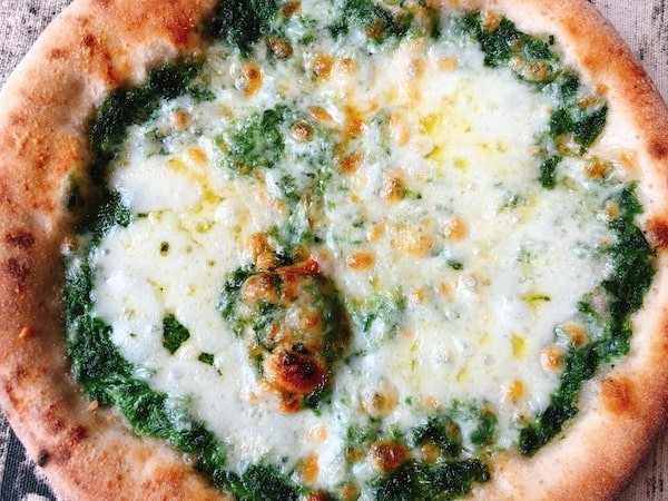 Pizzeria da ENZOの冷凍ピザ「アーサークリームピッツァ」