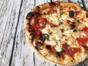 【手軽に本格ピッツァを】バッカムニカの冷凍ピザ「ロマーナ」試食!ふわふわ生地が病みつき!