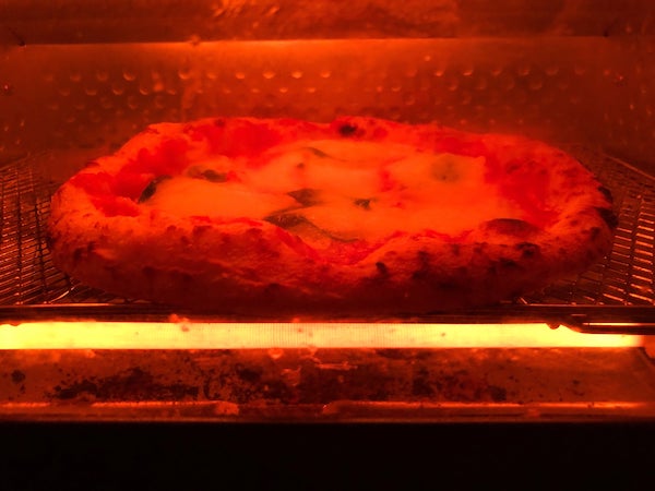 ダ・グランツァの冷凍ピザ「マルゲリータ」をオーブントースターで焼く