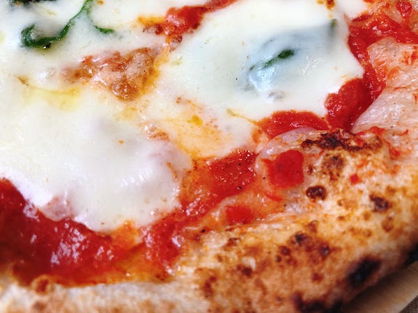 ダ・グランツァの冷凍ピザ「マルゲリータ」のトマトソース