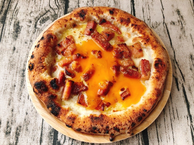 ダ・グランツァの冷凍ピザ「カルボナーラ」