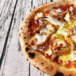 【肉好き必見】ENZOの冷凍ピザ「琉球カルネミスト」飽きないジューシー肉ピザ!