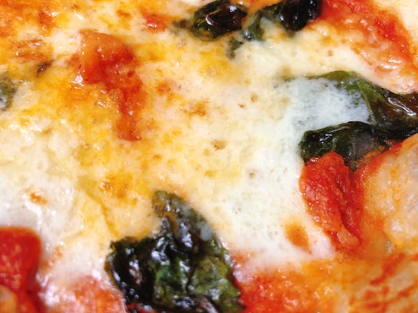 チェザリの冷凍ピザ「匠ピッツァ・マルゲリータ・エクストラ」