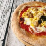 キッズも喜ぶ！山のはちみつ屋の冷凍ピザ「ツナマヨコーンのピザ」をお取り寄せレビュー！