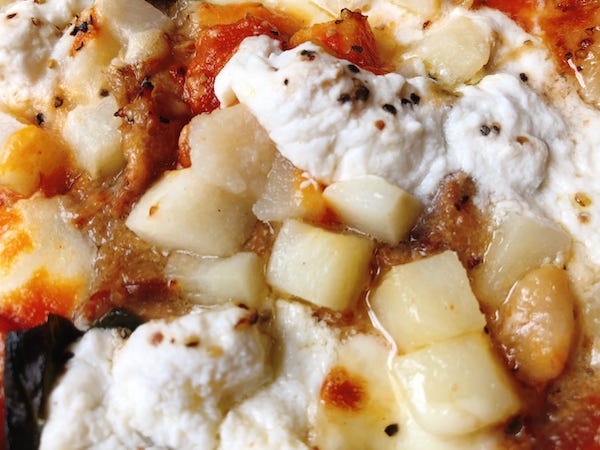 チェザリの冷凍ピザ「匠ピッツァ・ドンアドルフォ」のジャガイモ