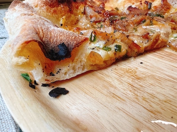 PSTの冷凍ピザ『自家製マヨ照り焼きチキン』