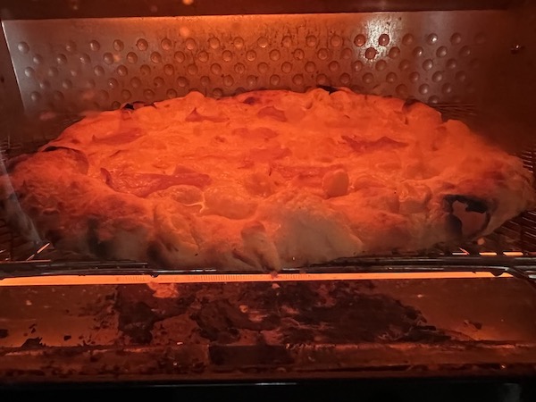 イルソーレロッソの冷凍ピザ「バンビーノ」