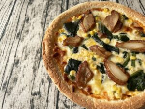 【魅惑のテリヤキチキン】LOVEゲリータの冷凍ピザ『照り焼きスペシャル』レビュー！